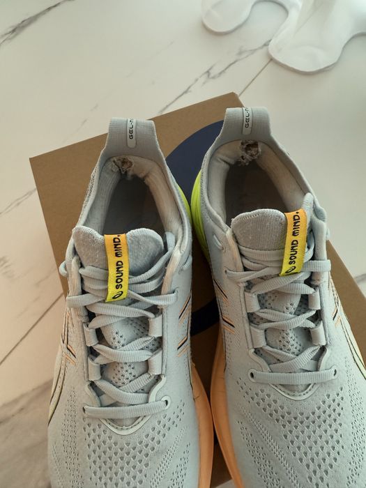 Бігові кросівки Asics Gel-Nimbus 26 Paris оригінал