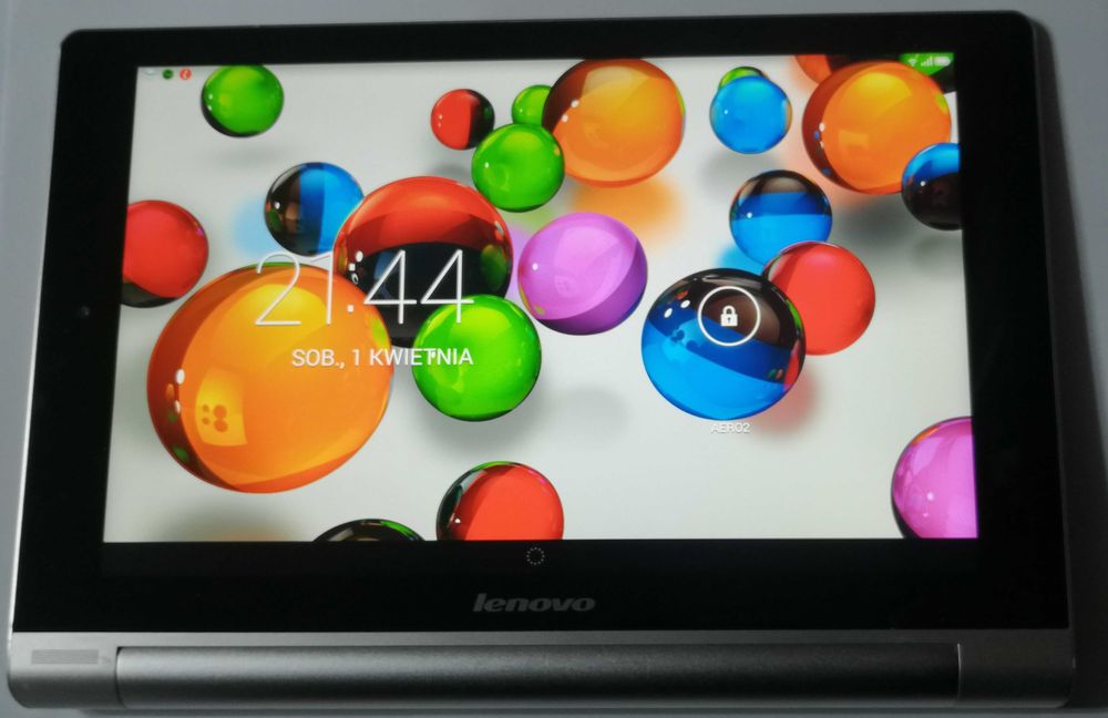 Tablet Lenovo Yoga sprawny ekran bdb