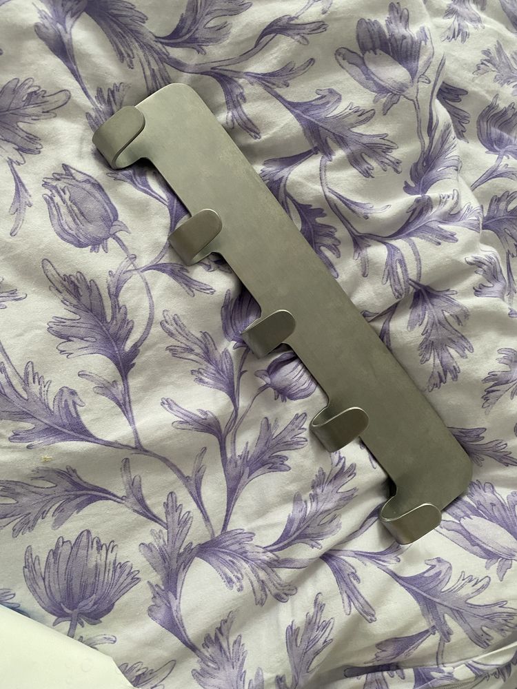 Wieszak metalowy na ścianę IKEA