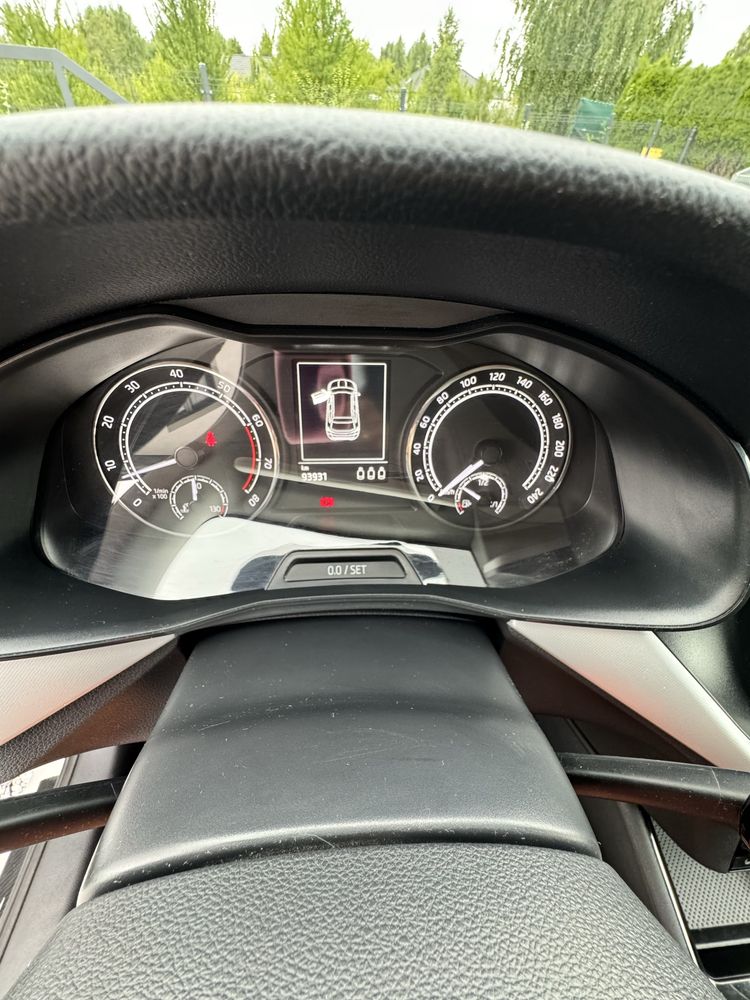Sprzedam Skoda kamiq 1.5