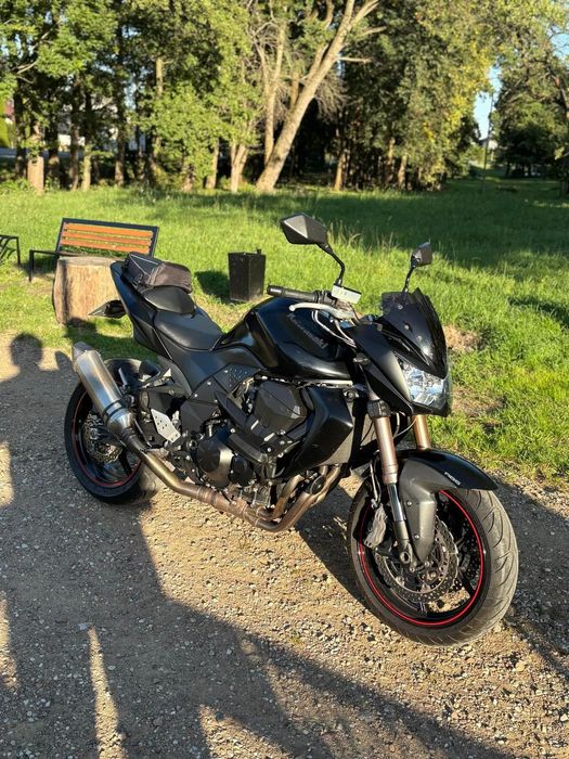 Kawasaki Z Kawasaki Z750R 2012rok ABS BLACK EDITION Wydech Akrapovic