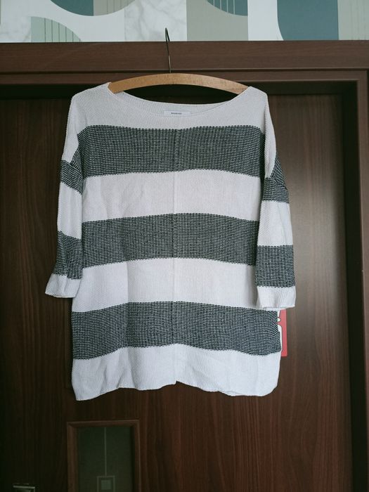 Sweter Reserved L