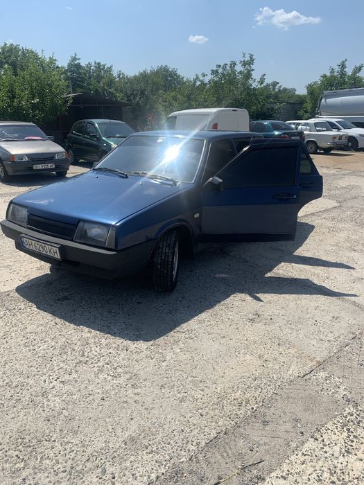 Продам ВАЗ 21099