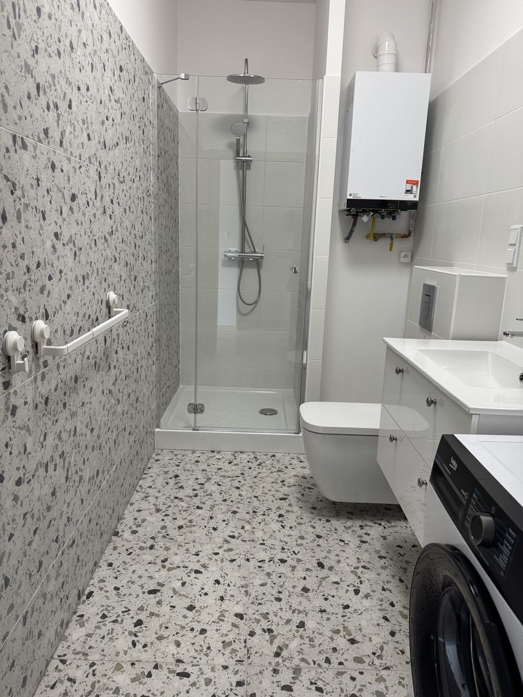 Wybajem Nowa Kawalerka– blisko centrum, 27 m² – wysoki standard Glinno