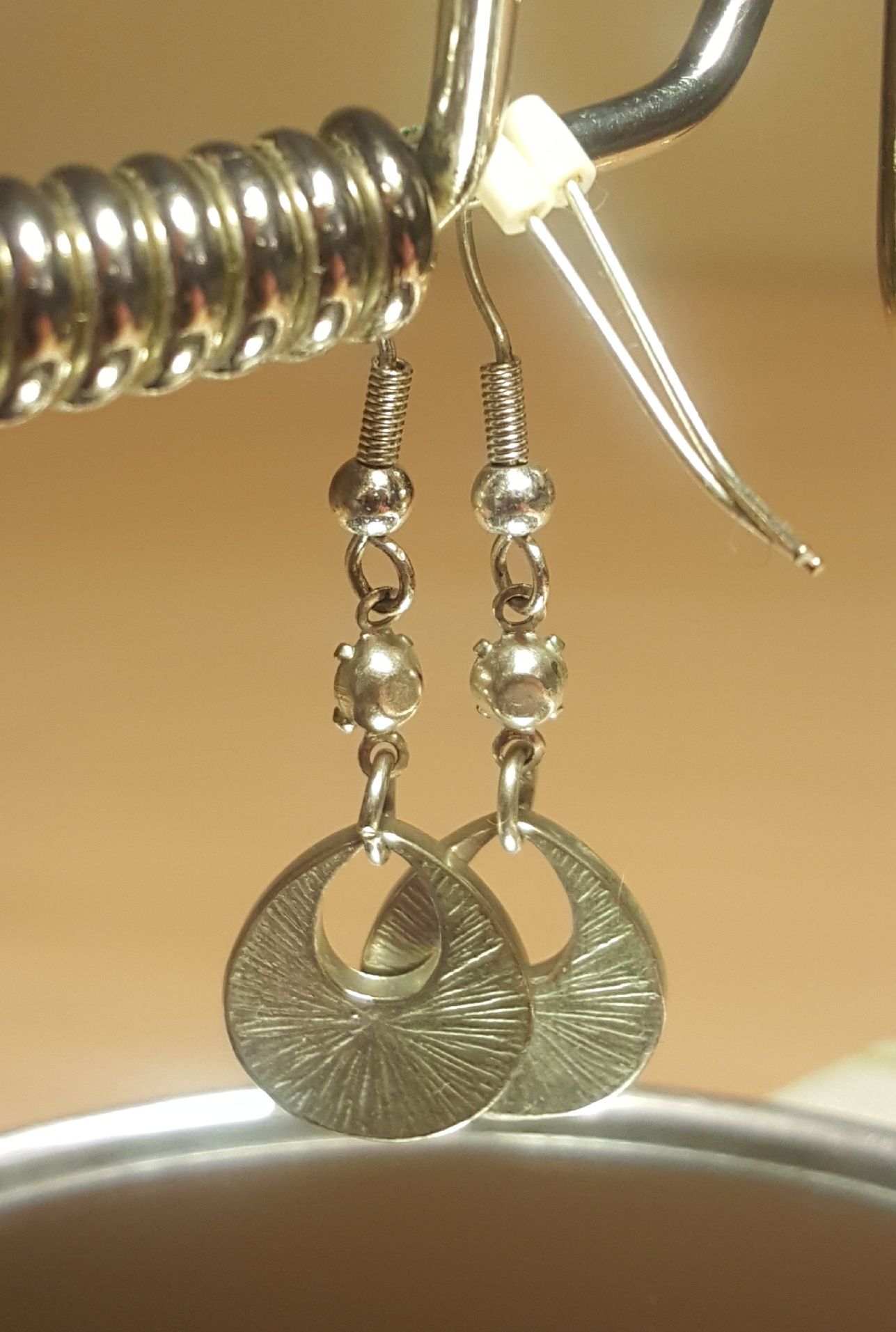 Klasyczne kolczyki srebrno-czarne z cyrkonią 4 cm