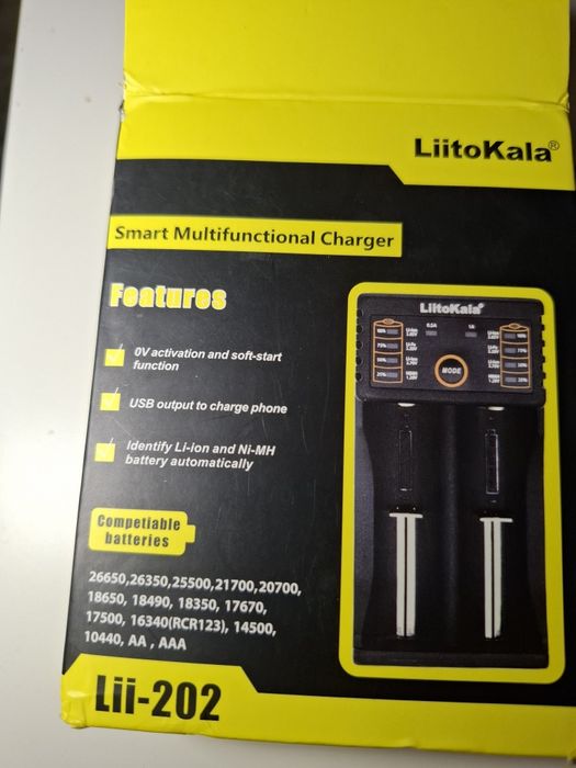 Универсальное 2-х канальное зарядное устройство с функцией Power Bank