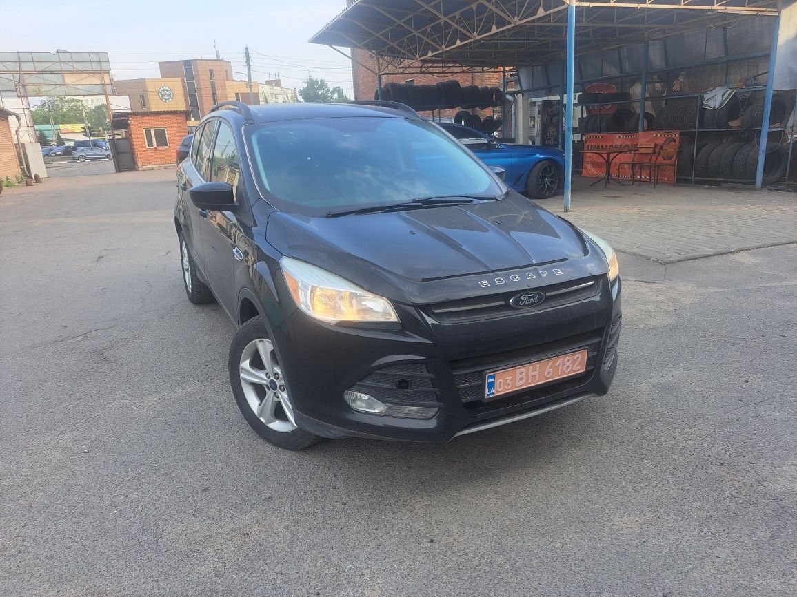 Ford Escape 2017 1.6 бензин АКПП