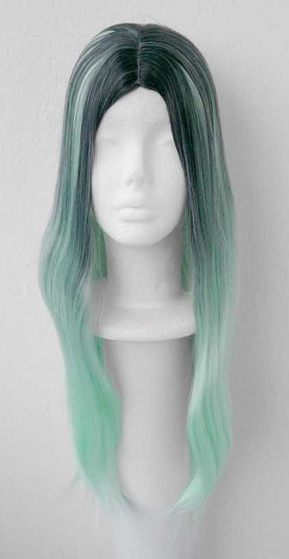 Jasna zielona pastelowa peruka z odrostem przedziałkiem cosplay wig