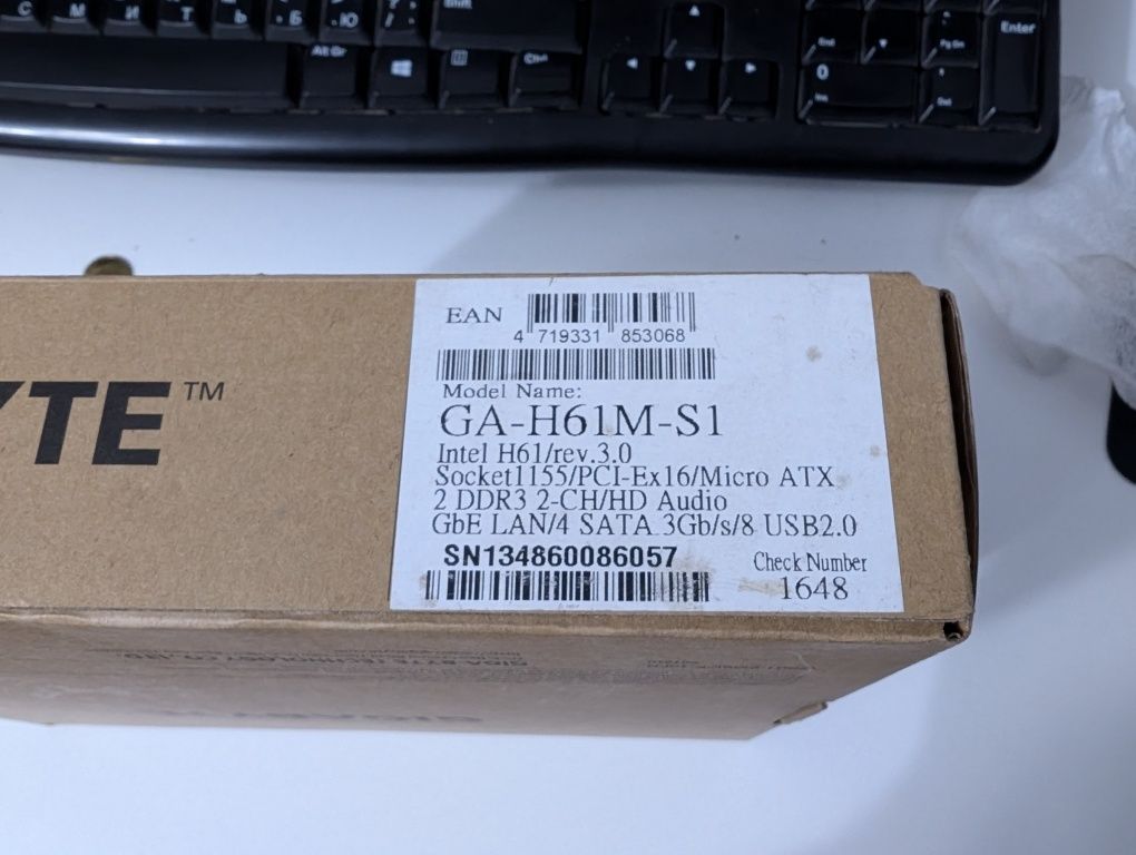 Материнська плата Gigabyte GA-H61M-S1 (s1155, Intel H61, PCI-Ex16)