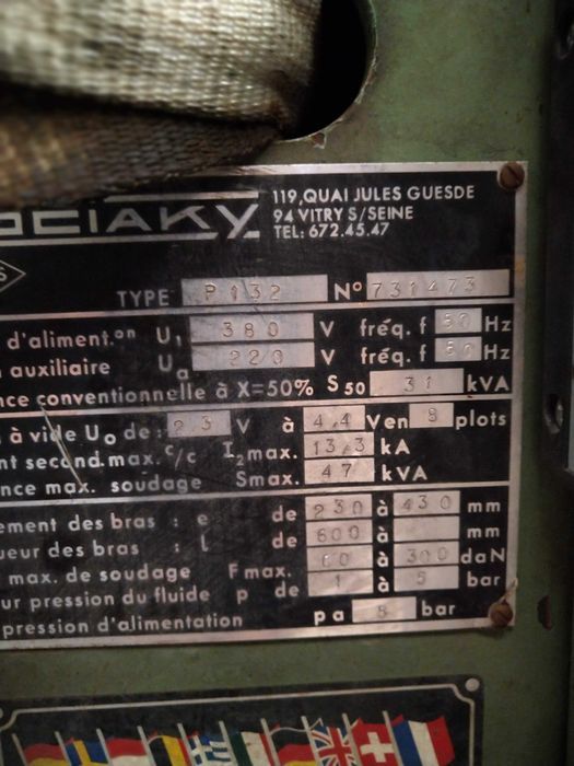 Máquina de soldar por pontos