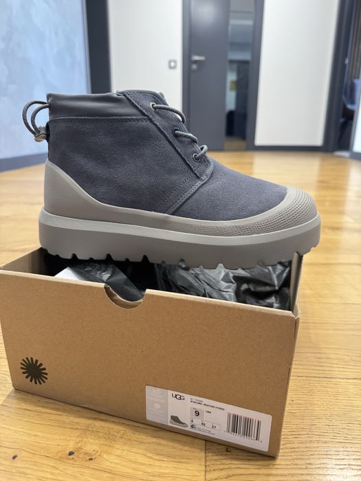 Взуття чоловіче UGG