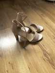 Sprzedam sandaly damskie