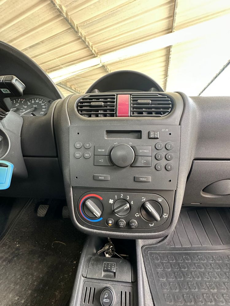Opel corsa 1.3 CDTI