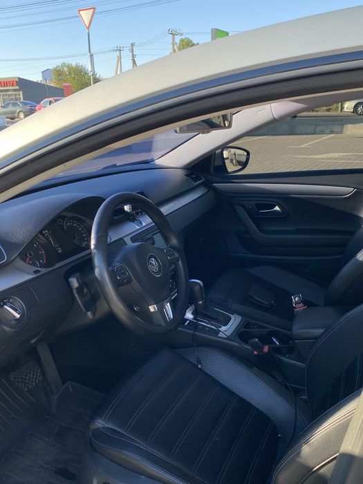 Фольцваген СС 2.0 FSI 2011 рік