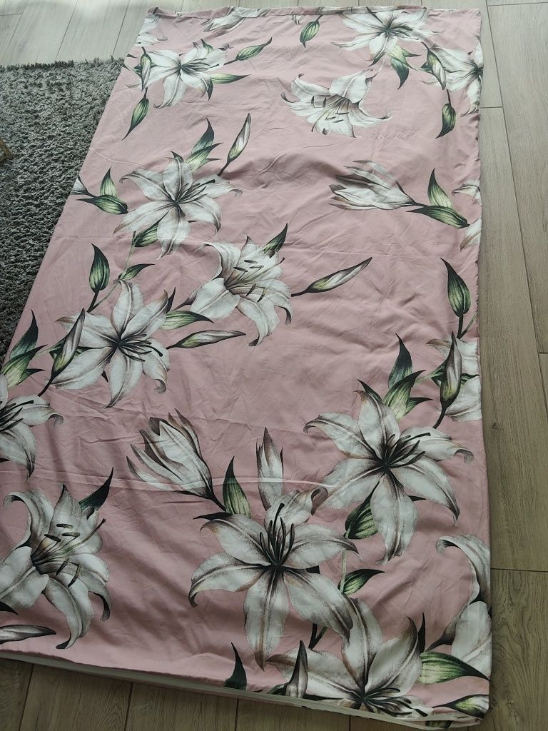 Komplet pościeli Livarno home poszwa na kołdrę i poduszki