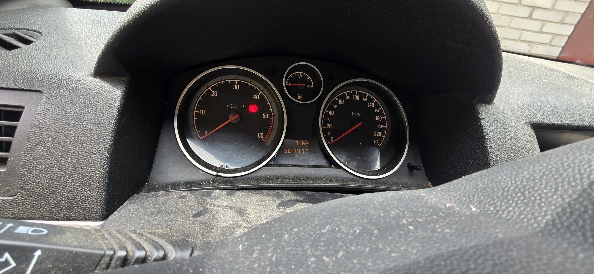 Opel astra h 1.6cdti