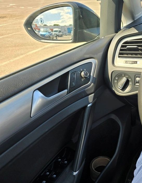 Фольксваген Гольф 2015 року