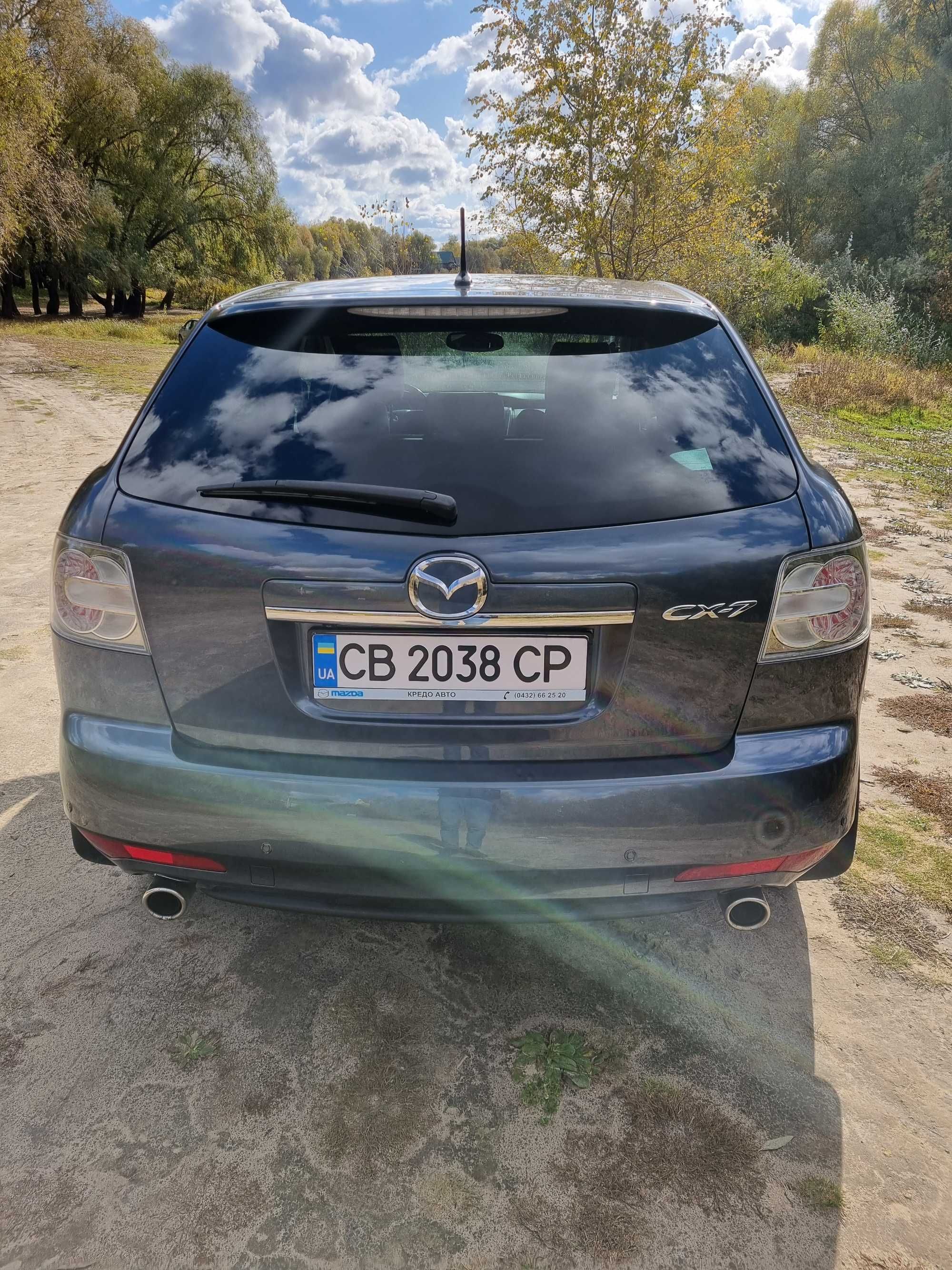 Продам Mazda CX7