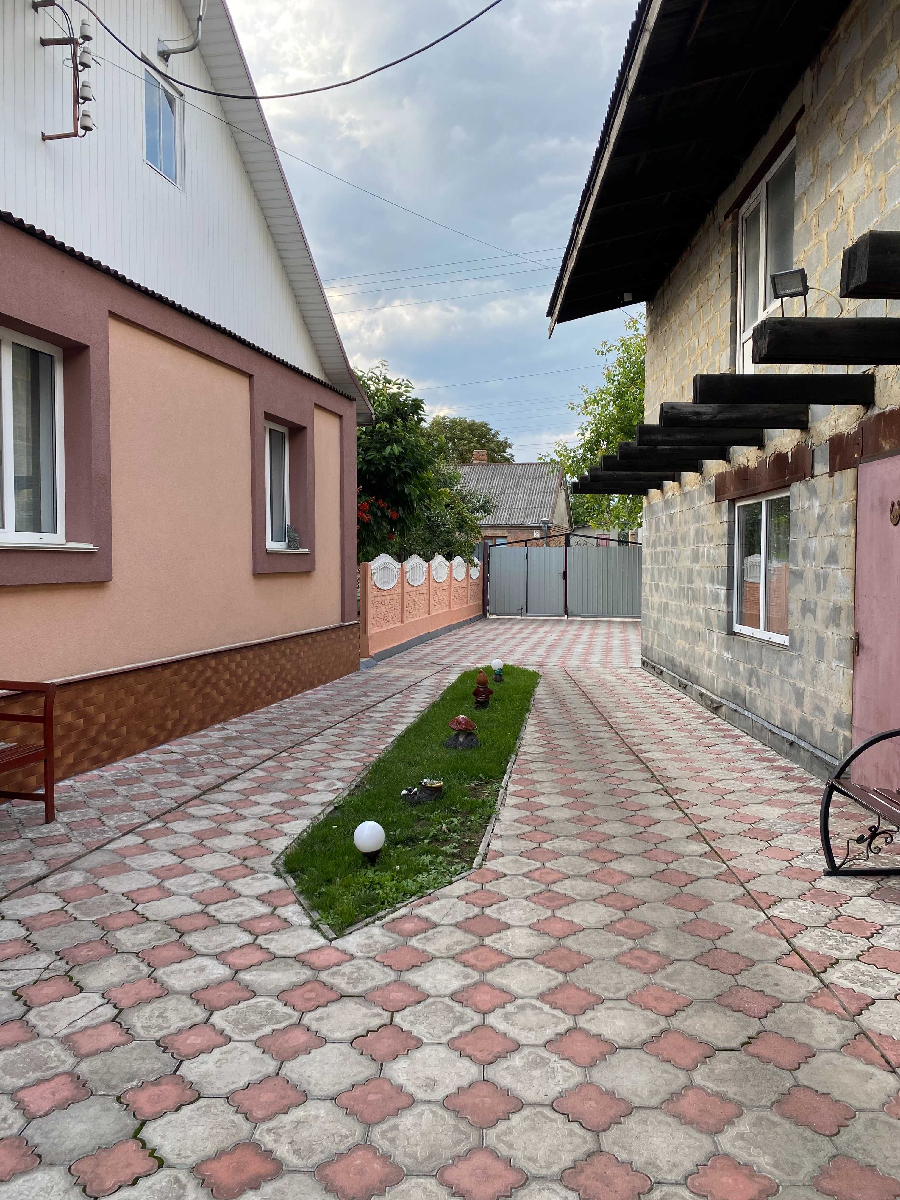 Продаж 2х поверхового Будинку в Здовбиці