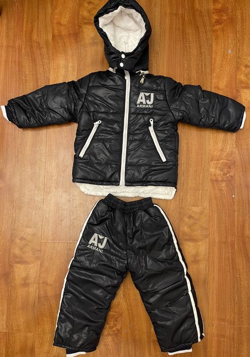 Весенне осений десткий костюм ARMANI