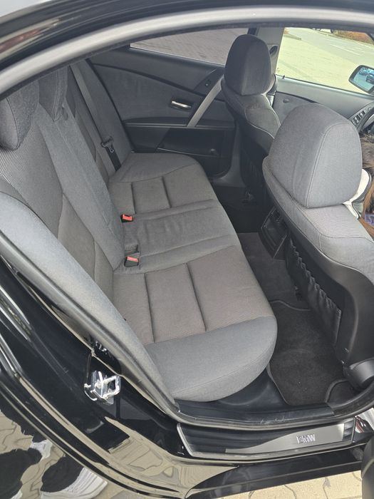 Bmw seria 5 e60 525i