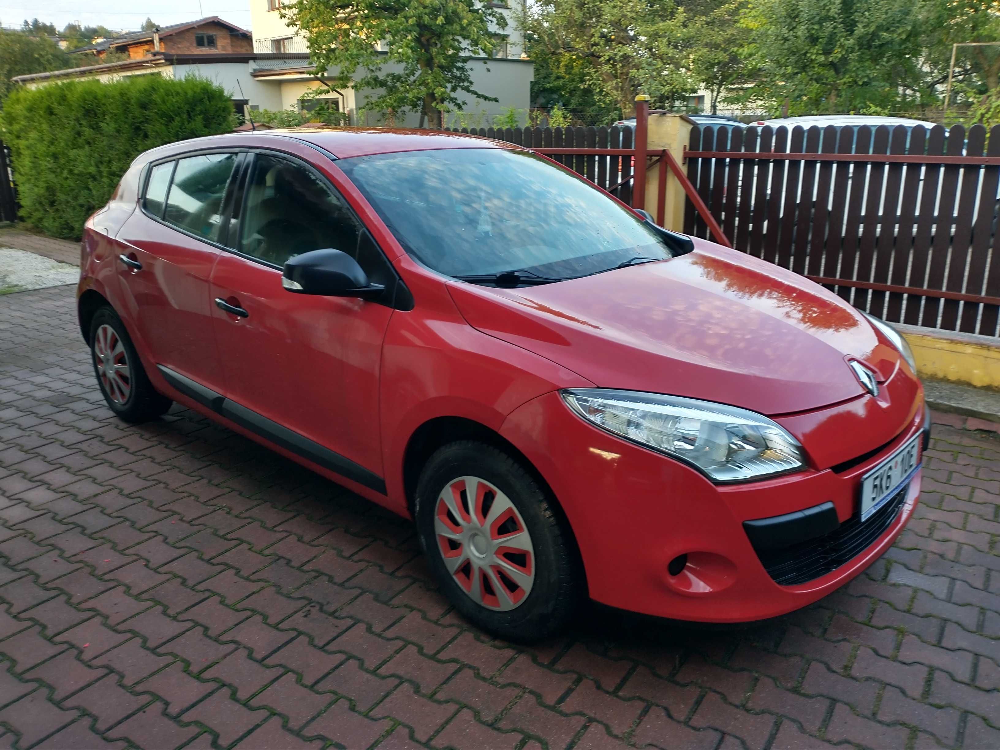 RENAULT MEGANE 1,6 BENZYNA 2011r 97 tys.km stan bdb