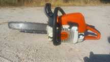 Vende-se motosserra Stihl MS-290 FarmBoss. 
3.0 KW, 4.0 PS