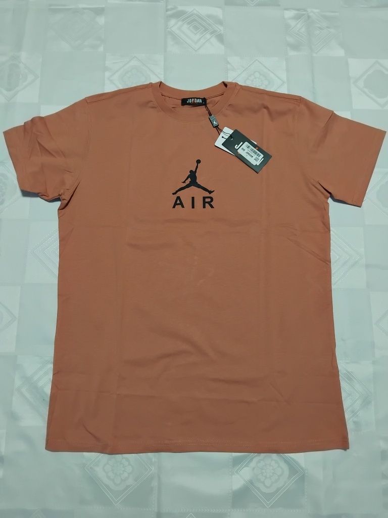 Łososiowa Koszulka Jordan XL