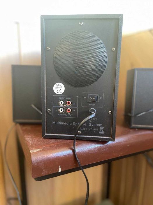 Колонка з підсилювачем CANYON