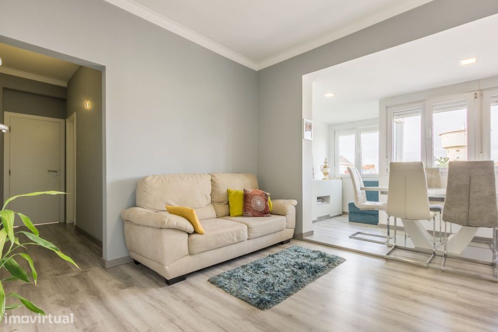 Apartamento T2+1 com Terraço – Amora