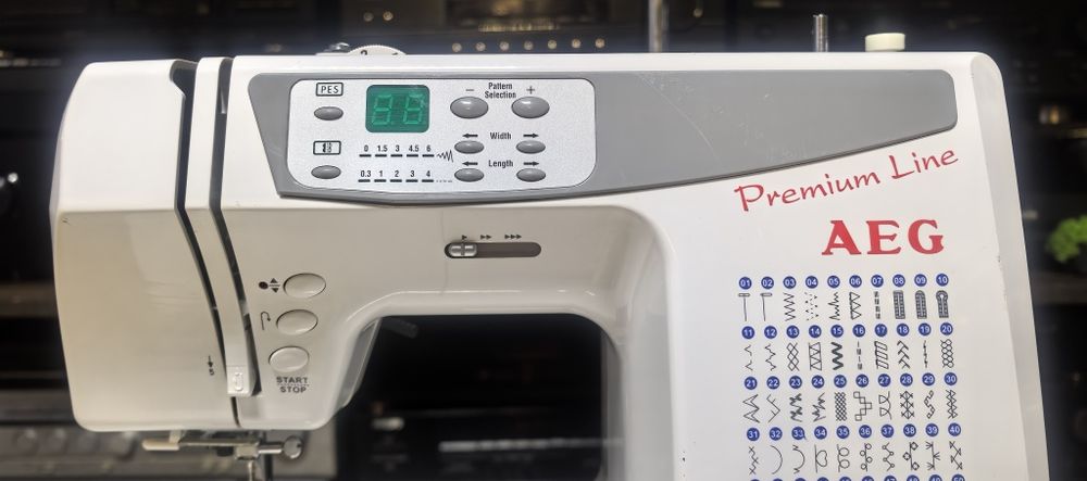 Швейна машинка AEG Premium Line