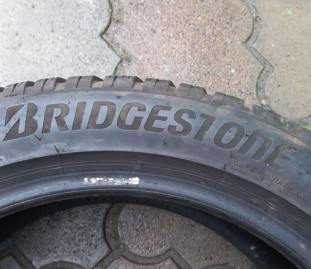 Шини всесезонні m+s R18 Bridgestone Blizzak LM-005 215/50/18 вир 2019р