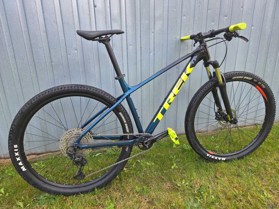 Rower Górski MTB 29 Trek Marlin 5 Deore XT 1x12 10x51t L Doinwestowany