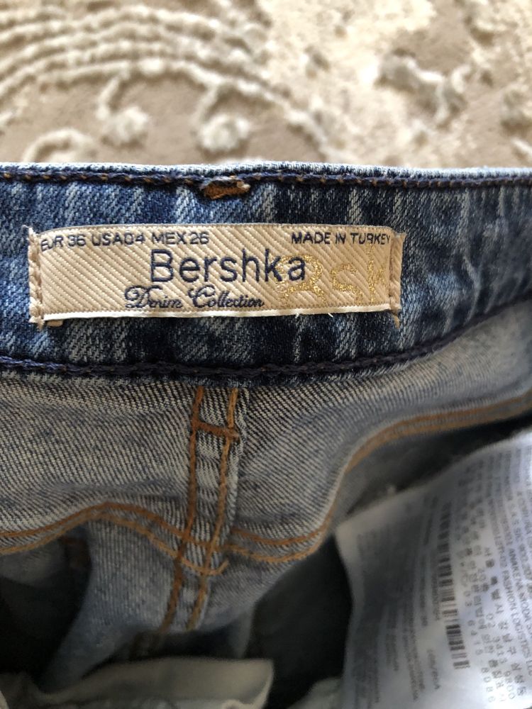 BERSHKA Джинси жіночі