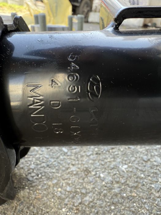 Амортизатори , цапфи , ричаги , ступиці Hyundai IONIQ 5