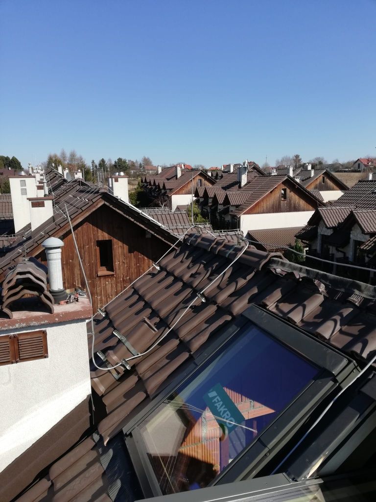Dekarz pogotowie dachowe wymiana okien dachowych, okuwanie kominów i