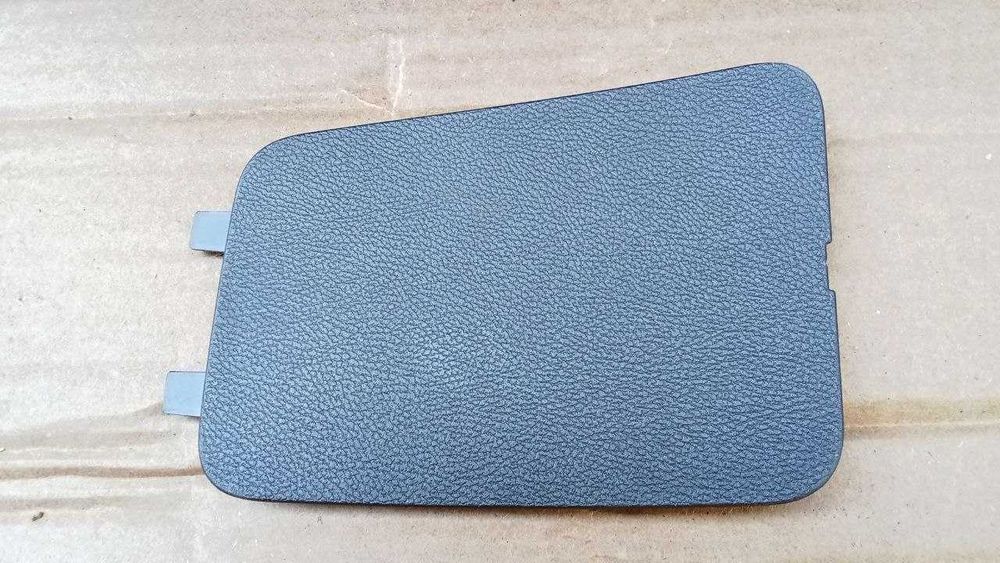 заглушка крышка багажника Mitsubishi Outlander Sport ASX 10-22
