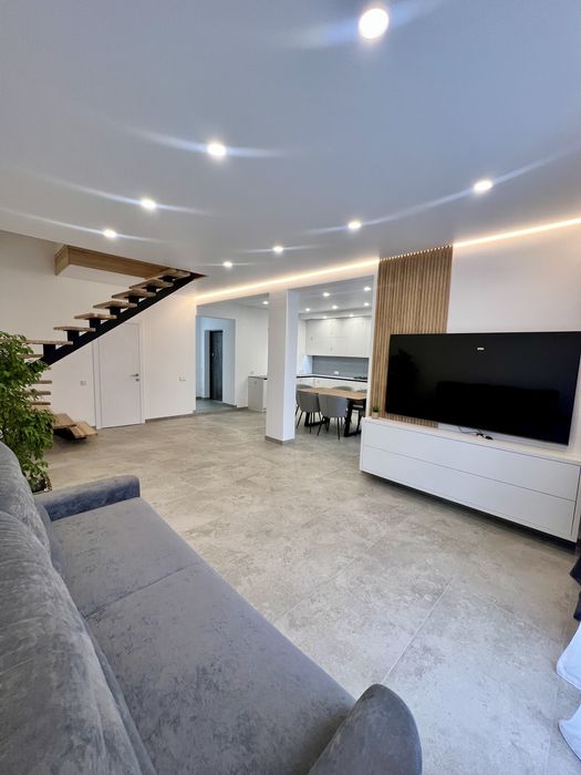 Продаж/таунхауса/ремонт/вул.Янівська/Брюховичі/Бірки