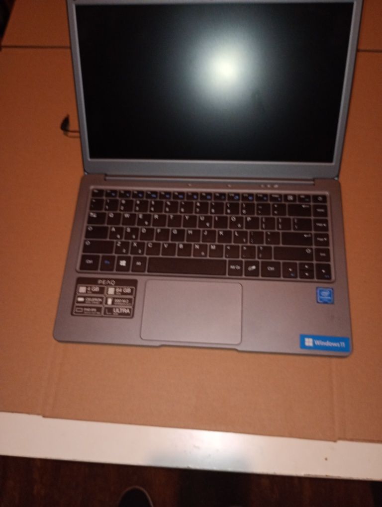 Notebook marki*PEAQ*