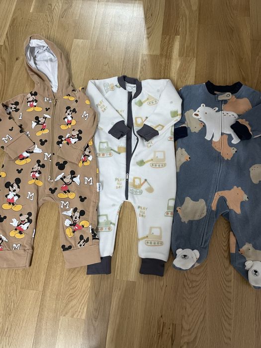 Одяг для немовлят, костюмчики, штани, сведрик, чоловічки.