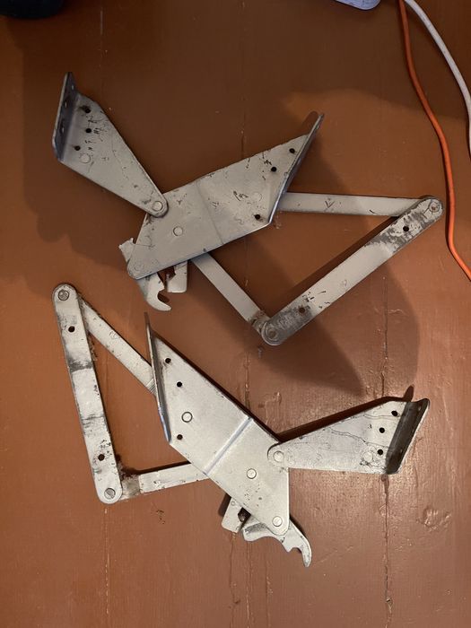 Механізм, ніжки, бильця до дивану