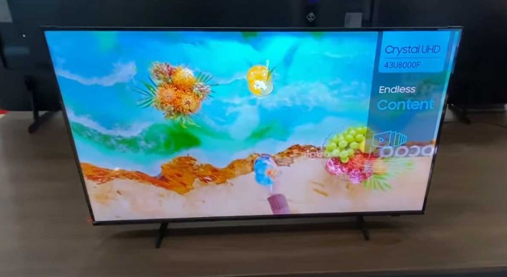 Телевізор Samsung UE43U8000F 4k Smart tv Tizen 2025