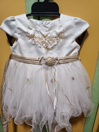 Нарядное платье для малышки