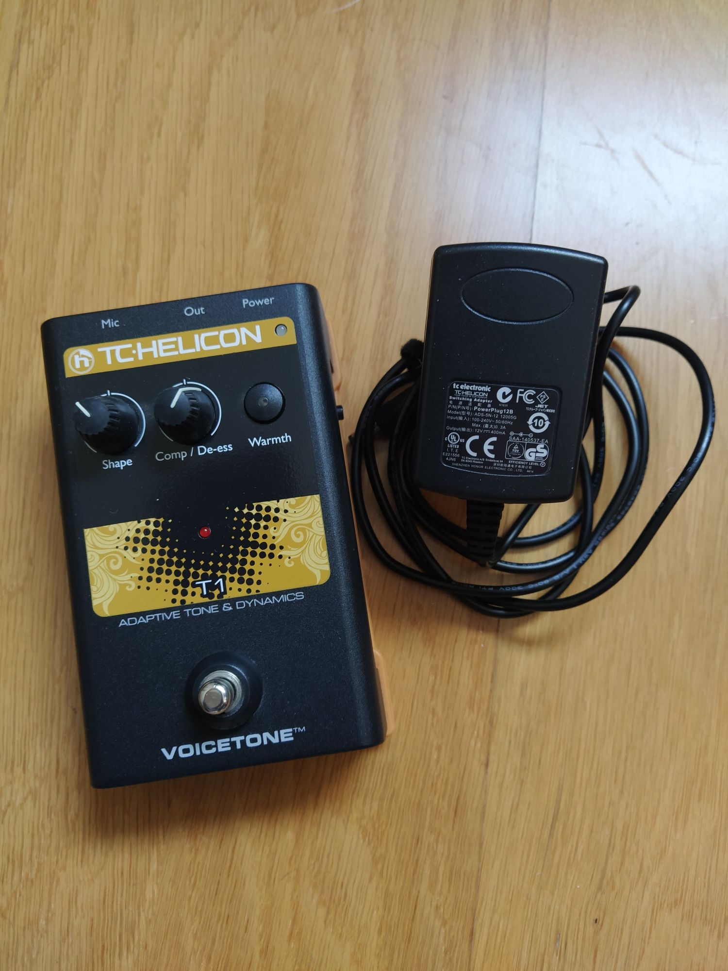 Pedal compressor voz TC Helicon