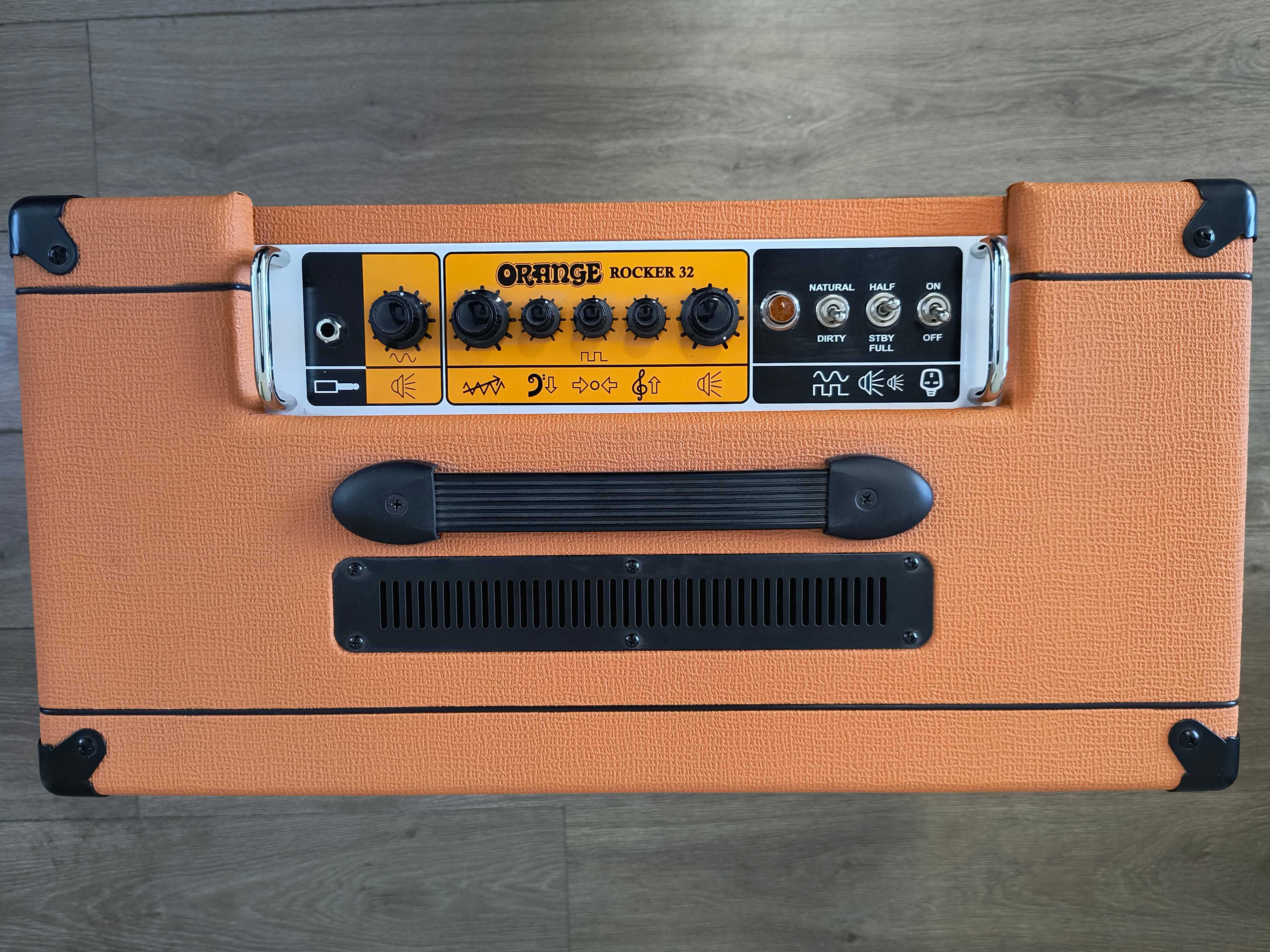 Wzmacniacz gitarowy Orange Rocker 32 lampowy