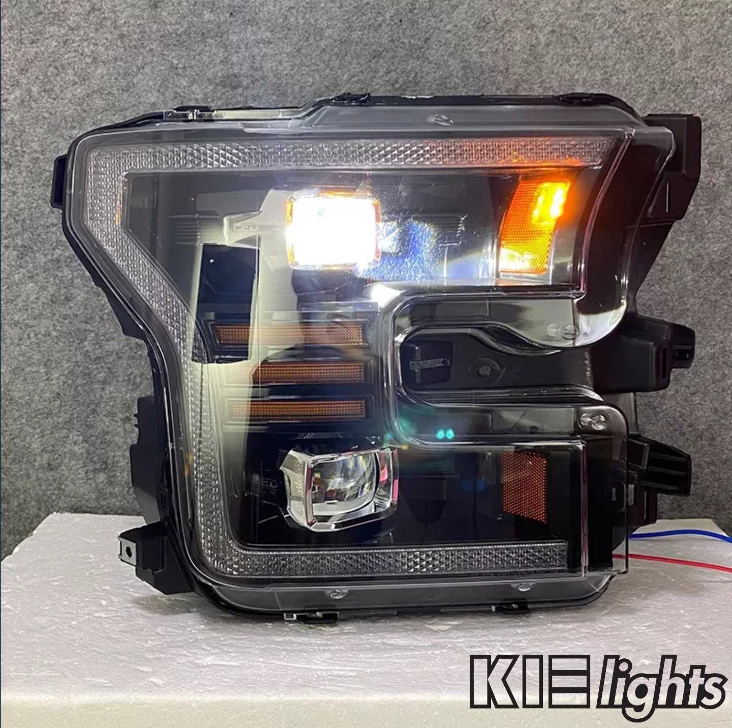 WYPRZEDAŻ Ford F150 / 2014 - 2017 lampy przednie przód