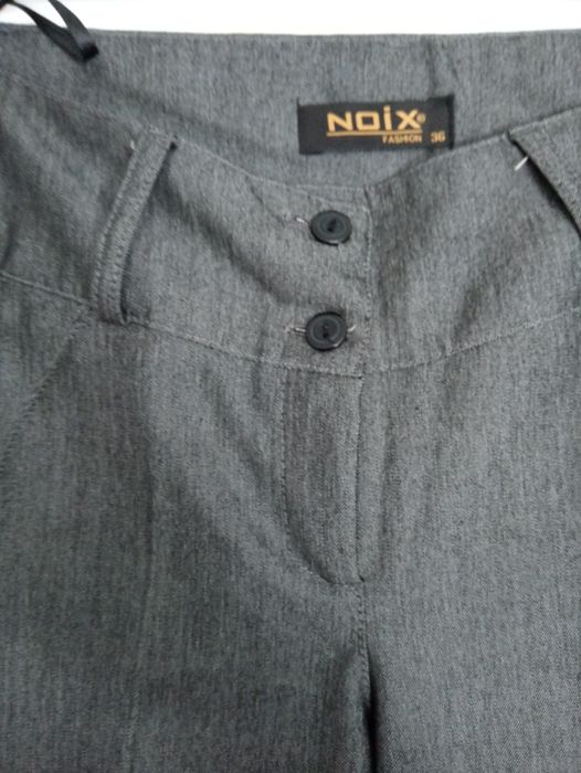 Szare spodnie w kant rozmiar 36