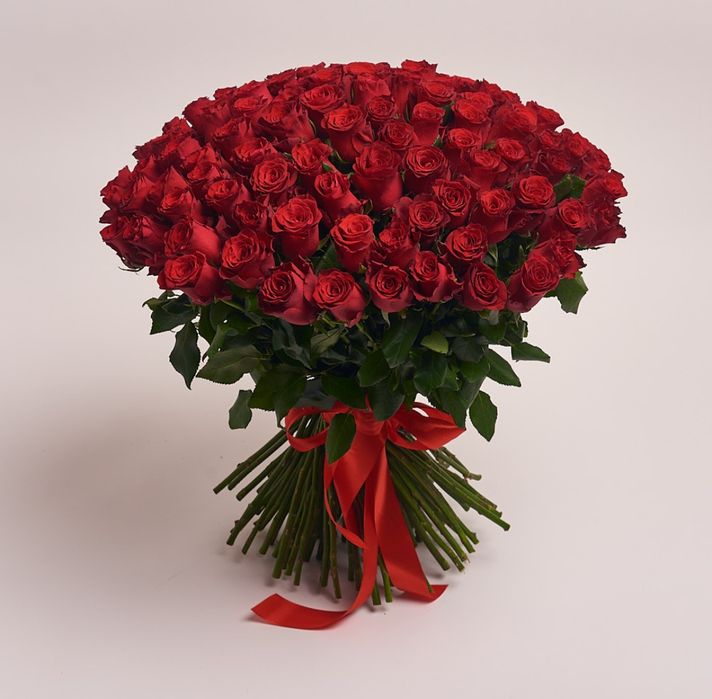 Букет із 101 рози.
