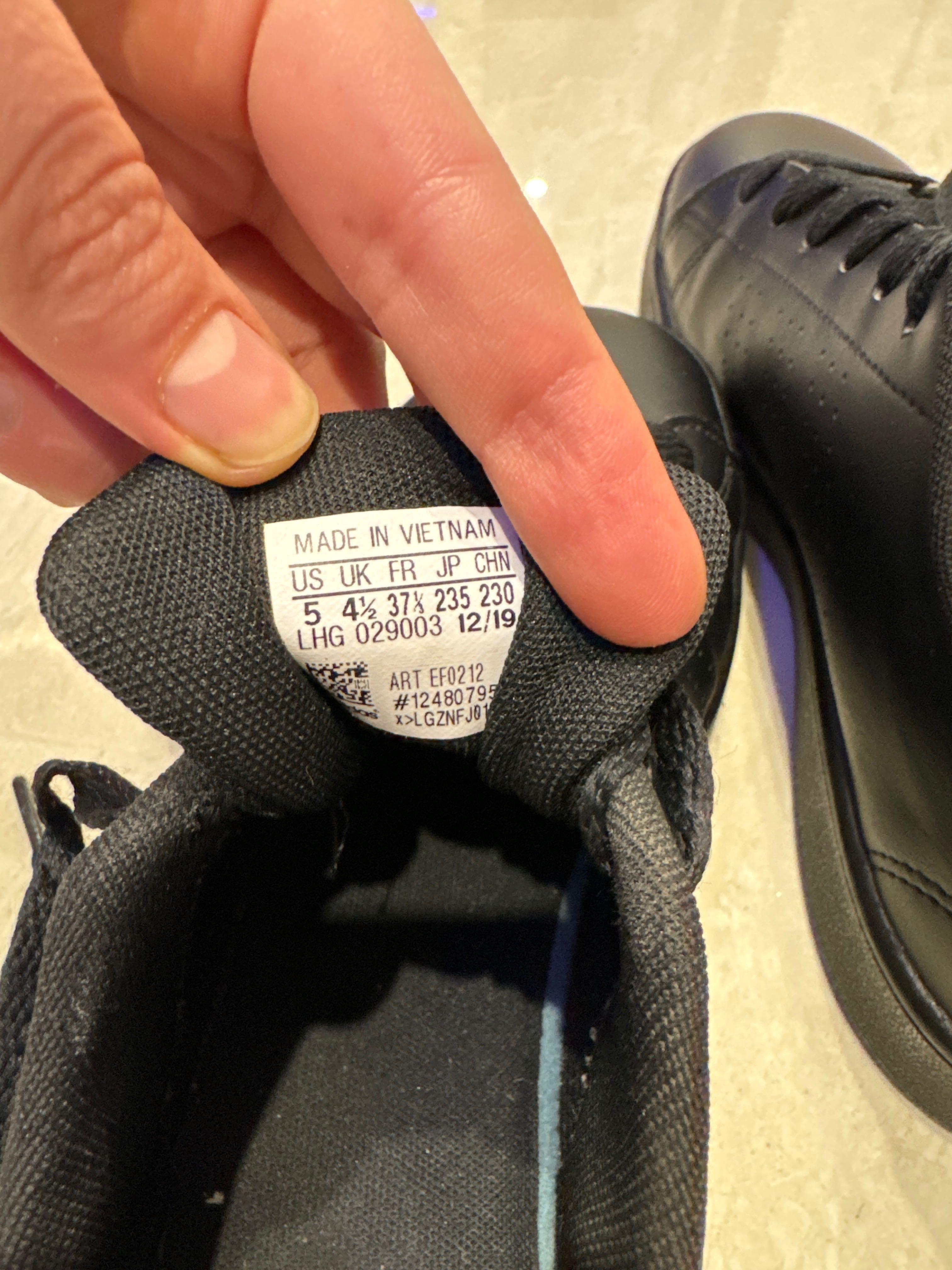 Кросівки Nike оригінал , кроси adidas оригінал
