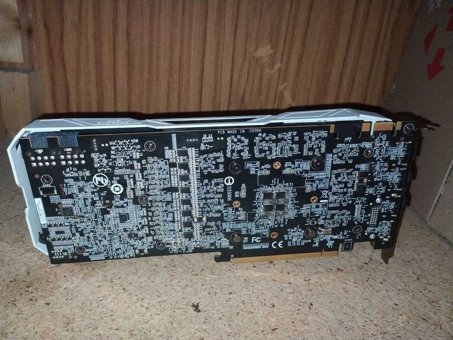 GeForce GTX 1080 Ti 11GB Gigabyte Gaming OC White — Ідеальний стан!